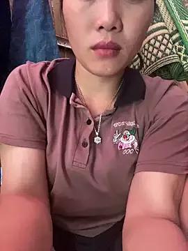 Pipi214 from StripChat