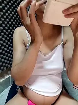 Pipi23_ from StripChat