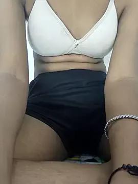 Piriya766 from StripChat