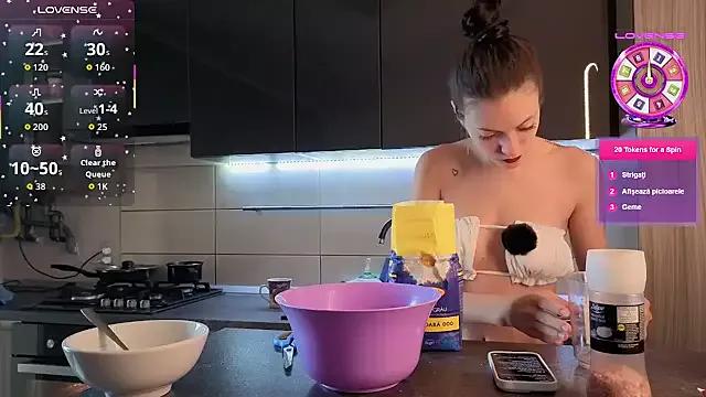 Pisypussy from StripChat is Freechat