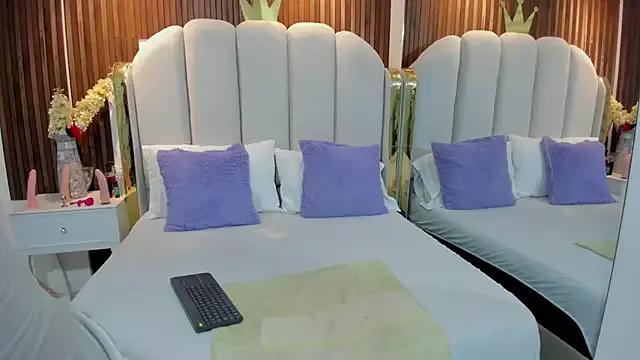 pixxxy_skinny from StripChat