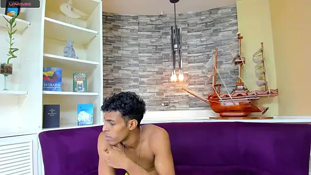 PoisonGuys from StripChat is Freechat