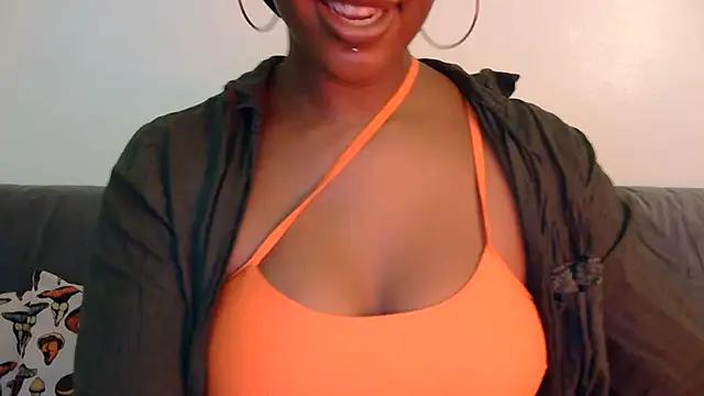 poleheathen from StripChat is Freechat