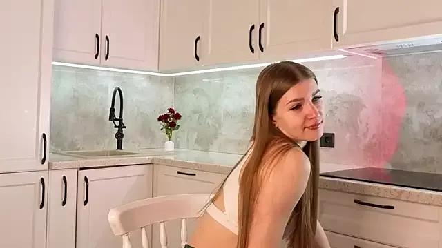 PollyBelch from StripChat