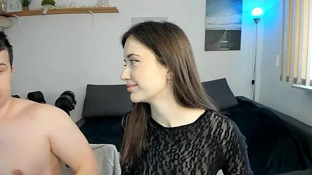 PollyFlame from StripChat