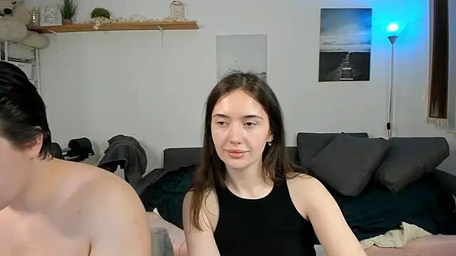 PollyFlame from StripChat