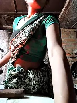 Ponamrani_12 webcams show profile image 