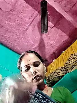 Pooja750 from StripChat