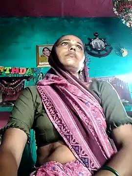 Pooja750 from StripChat