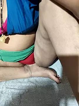 POOJACOUPLE from StripChat is Freechat