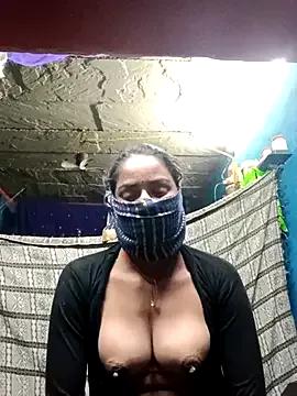 Poonam8080 webcams show profile image 