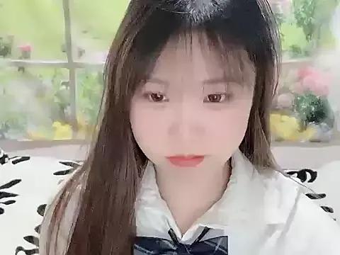 Poppy13 from StripChat