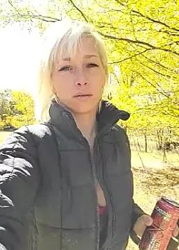 POPPY_XO from StripChat