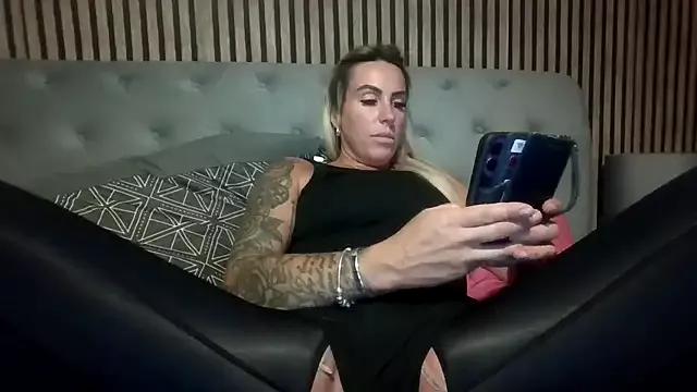 poppyinga1 from StripChat