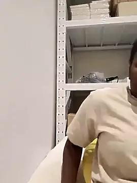 pretty_shany from StripChat is Freechat