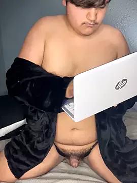 PRETTYISAIAH from StripChat is Freechat