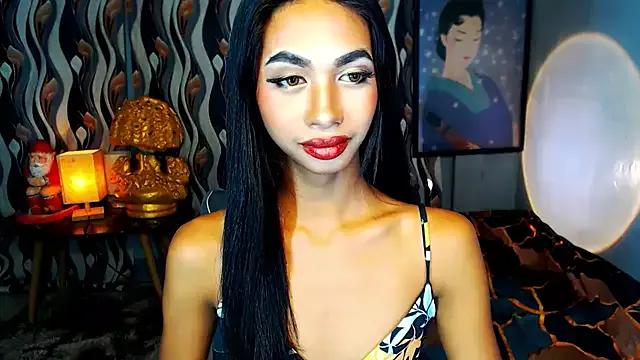 PrettyLatiina from StripChat is Freechat