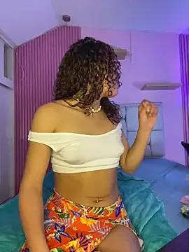 PrettyLia from StripChat is Freechat