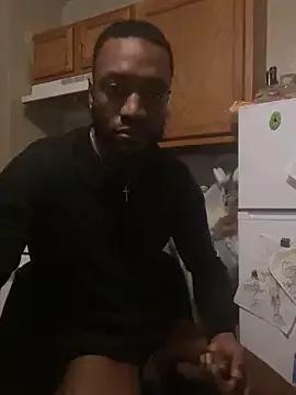 Prettyrichy from StripChat is Freechat