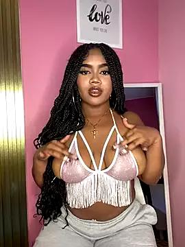 PrettySofiaa webcams show profile image 