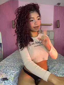 PrettyTiana_ from StripChat is Freechat