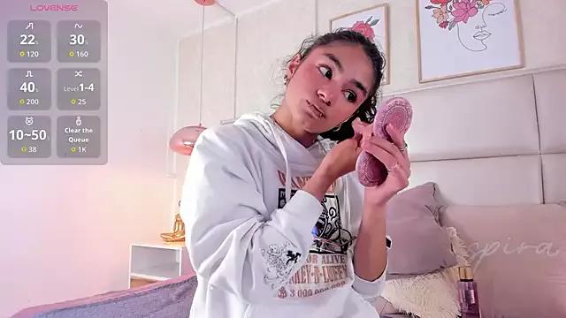 Puffy_Hearts from StripChat