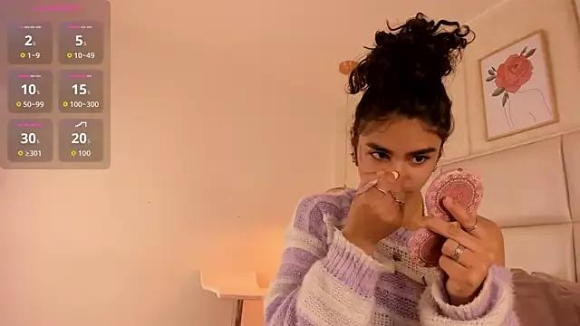 Puffy_Hearts from StripChat