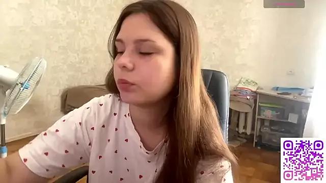 Purekittyshy from StripChat is Freechat