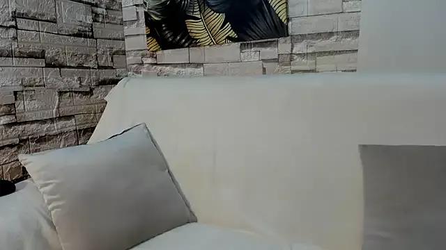 Purple_girls from StripChat