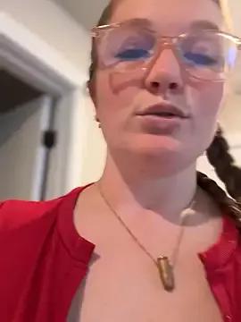 PussiesnCream_ from StripChat