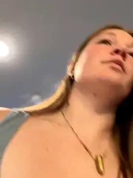 PussiesnCream_ from StripChat