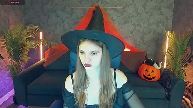 PussyOnLuck from StripChat