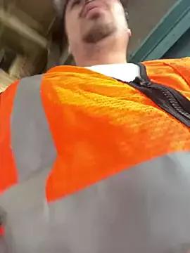 PuttieIn from StripChat