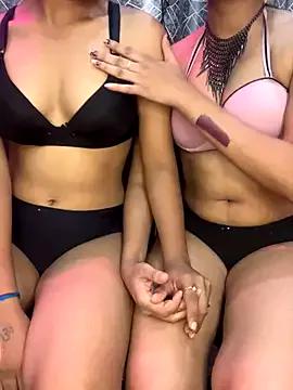 Pyasi_Leshbo from StripChat is Freechat