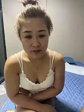 Qingqingjiang webcams show profile image 