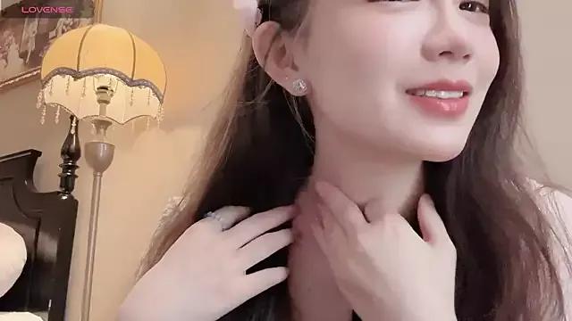 qqqq0808 from StripChat