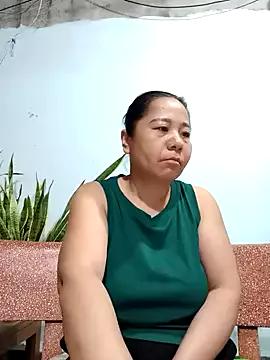 Queen-18200 from StripChat is Freechat