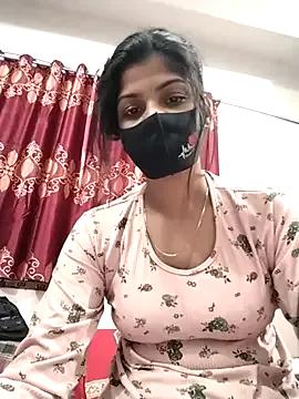 Queen-Any from StripChat is Freechat