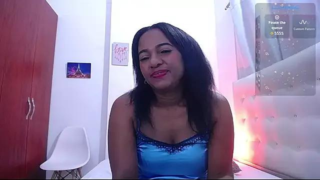 queen-dayanna from StripChat