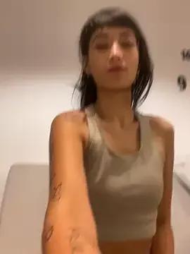 Queen-Frances webcams show profile image 