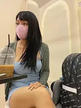 Queen-Of-The-Nightt from StripChat is Freechat