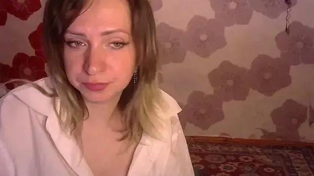 Queen_Daenerys from StripChat