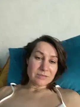 Queen_Dance from StripChat