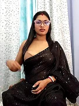 Photos of Queen_Doll from StripChat is Group