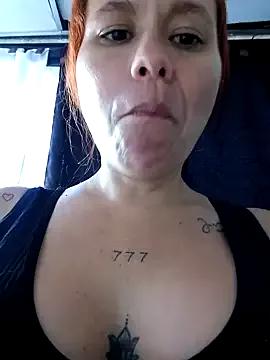 Queen_lorena from StripChat
