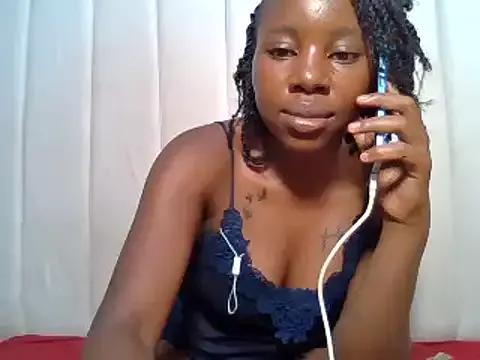 Queen_loveer from StripChat