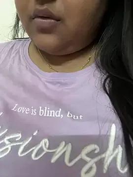 queen_sakhi24 from StripChat
