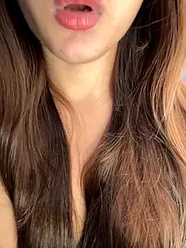 Photos of Queen_Shanuu from StripChat is Freechat