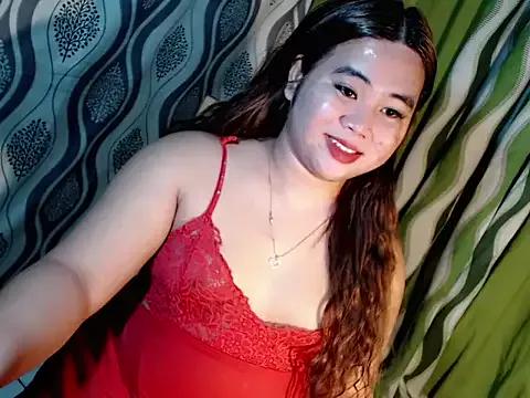 queen_staceyy from StripChat is Freechat