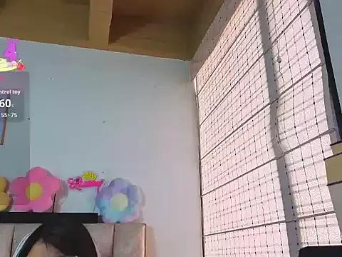 queenalexxa111 from StripChat